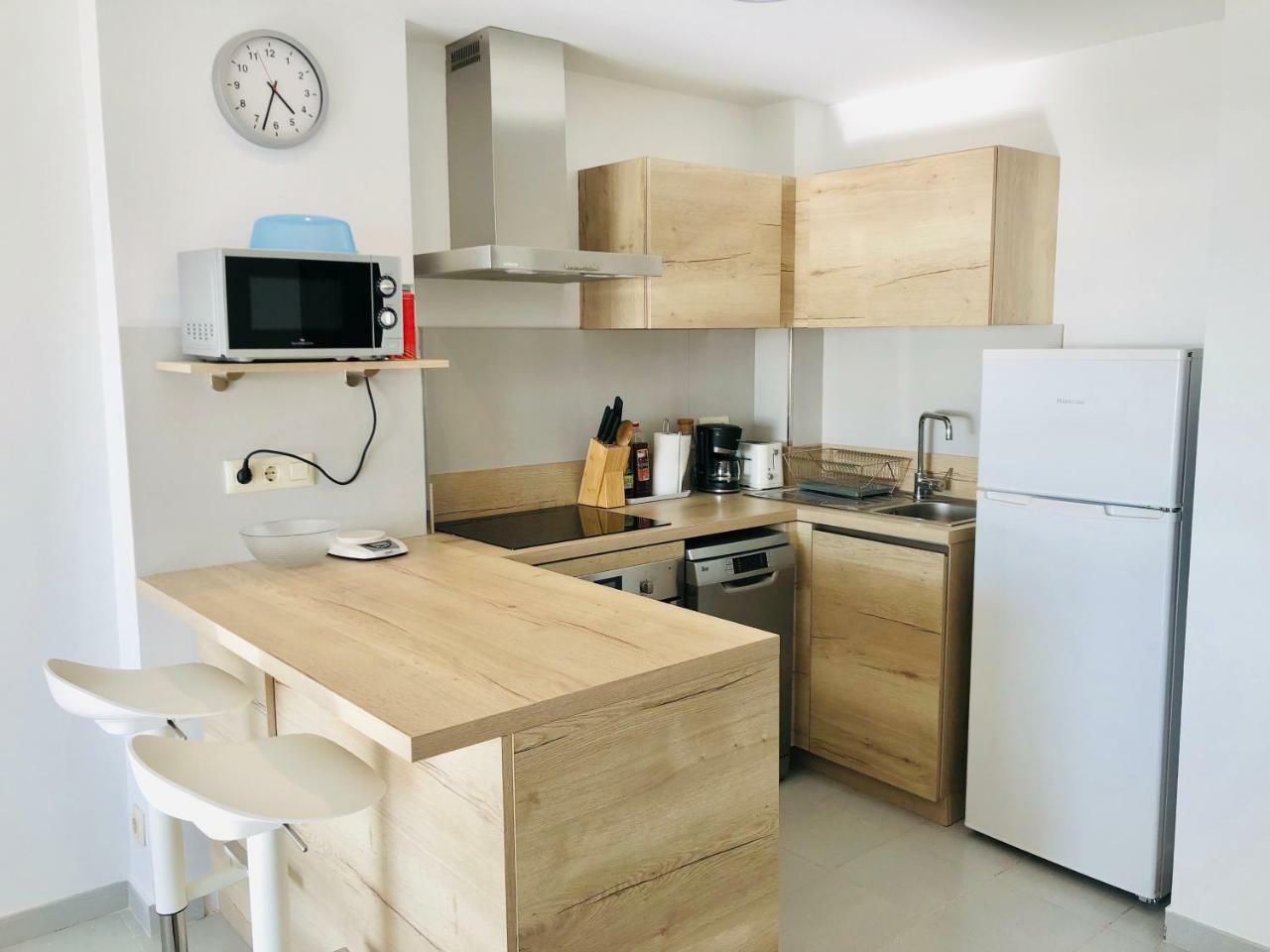Roc Mar 3 3D - Apartamento Cerca Del Centro Y De La Playa - Terraza Con Vistas Al Mar Y Al Puerto Roses Eksteriør billede